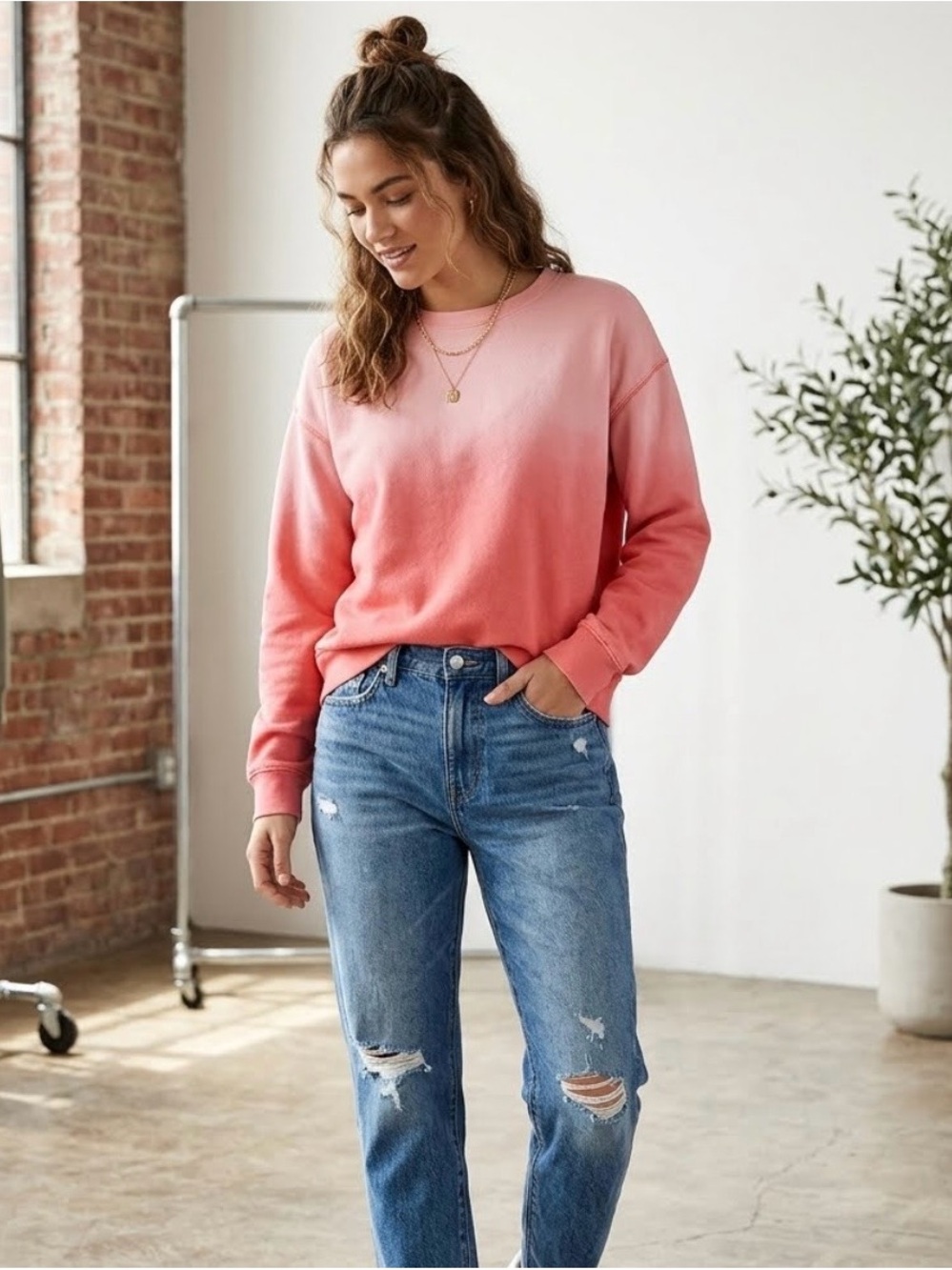 American Eagle Outfitters Coral to Light Pink Ombre Sweatshirt